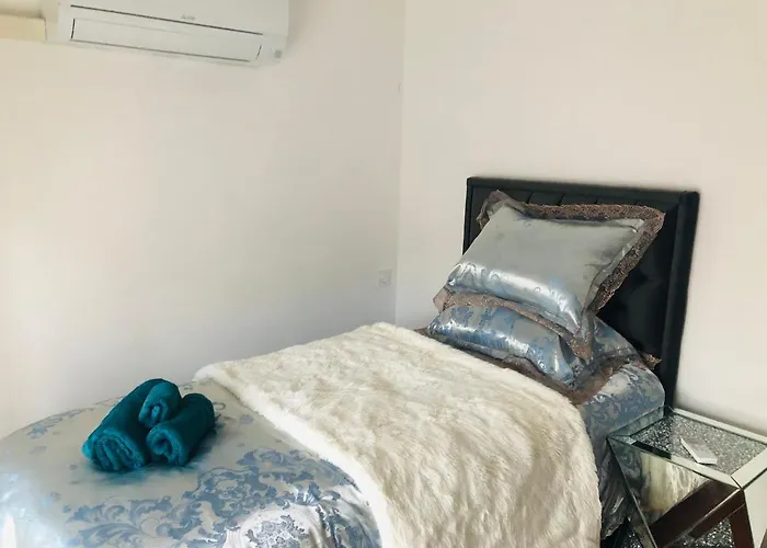 公寓 Saint Denis 1 *